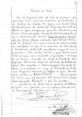 Termo de posse - Desembargador Arivaldo da Silva Chaves (16-02-2001).pdf